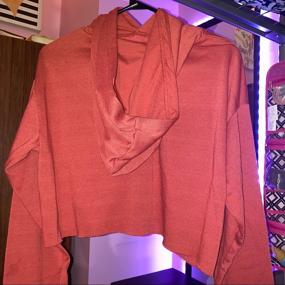 Red Cropped Hoodie - Picture 2 of 8